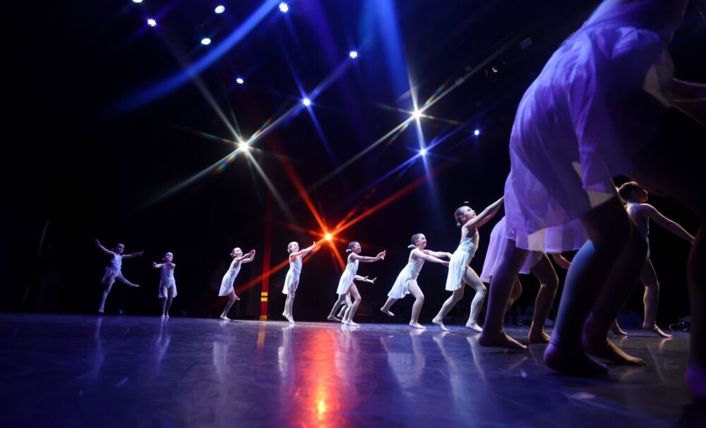 Dance GV 7