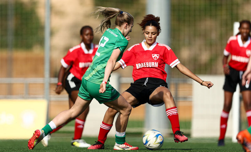 Football 1000 x 606 px 5