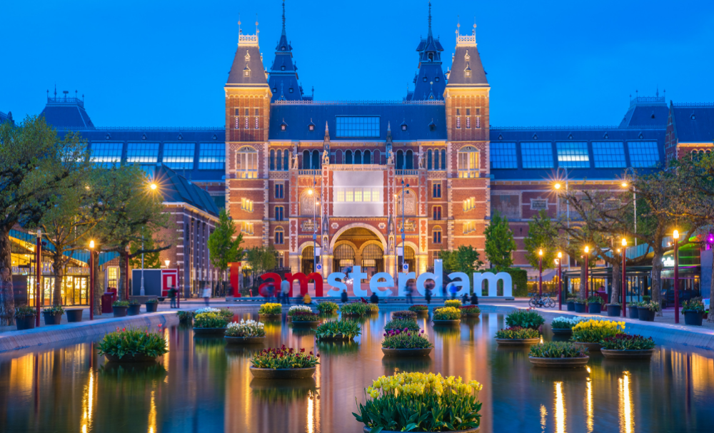 Amsterdam GV 1000 x 606 3
