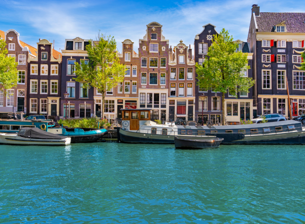 Amsterdam 1000 x 735