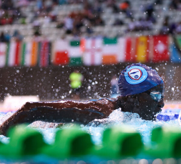 Swim Banner Mobile